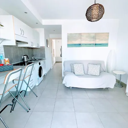 Cleo Pool View & Wi-fi By Irent Fuerteventura