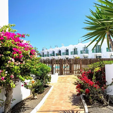 Cleo Pool View & Wi-fi By Irent Fuerteventura *