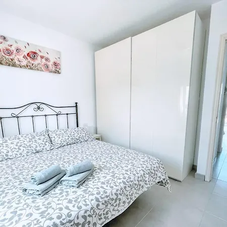Apartment Cleo Pool View & Wi-fi By Irent Fuerteventura Corralejo