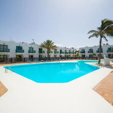 Cleo Pool View & Wi-fi By Irent Fuerteventura Apartment